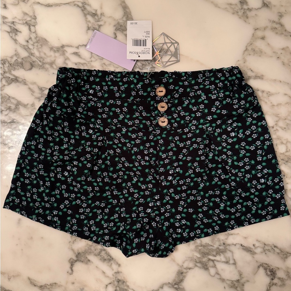 NWT Nordstrom’s Good Luck Girl Shorts Girls Large